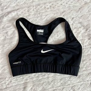 Black Nike Sports Bra Size Small